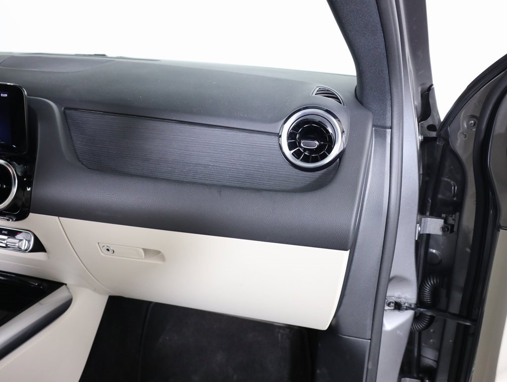 Certified 2026 Mercedes-Benz GLA 250 4MATIC image 49