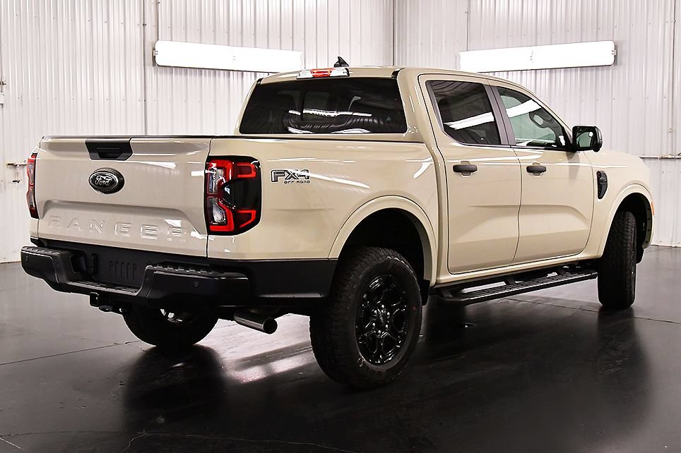 New 2026 Ford Ranger XLT w/ Equipment Group 301A High AWD/4WD image 7