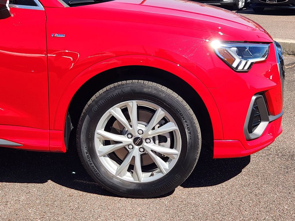 Used 2024 Audi Q3 2.0T Premium AWD/4WD image 29
