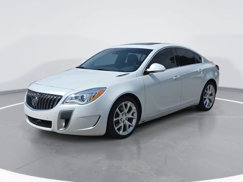 Certified 2017 Buick Regal GS w/ Driver Confidence Package #2 FWD image 9