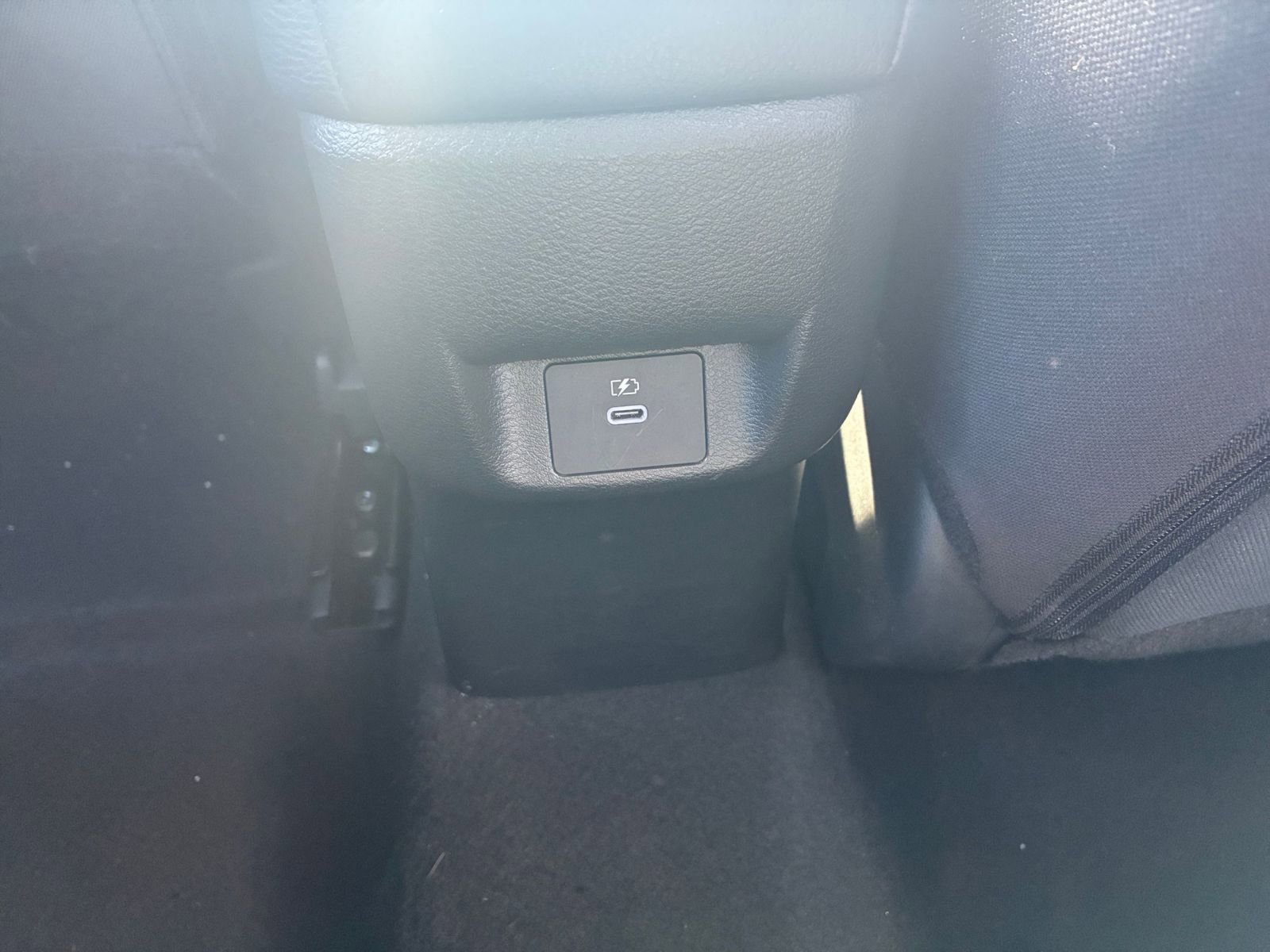 Used 2025 Nissan Versa SV image 23