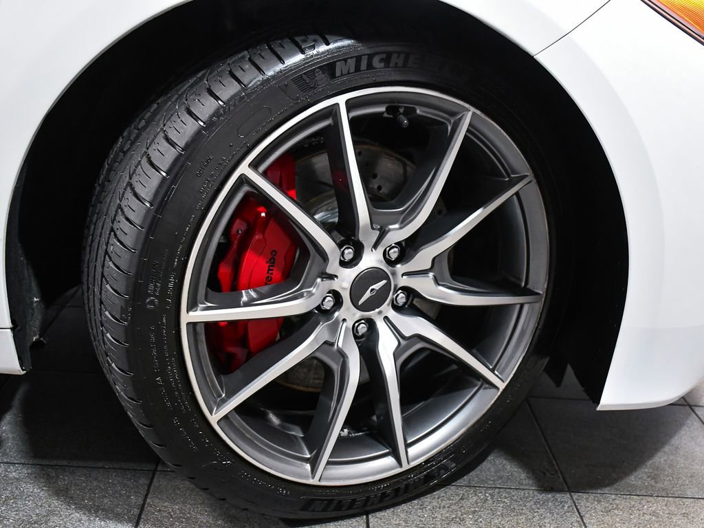 Used 2020 Genesis G70 3.3T w/ Prestige Package image 8