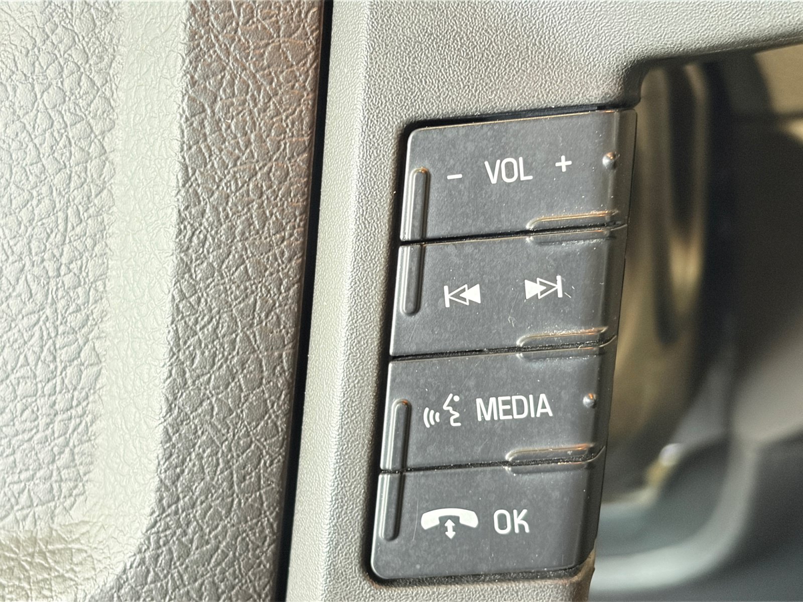 Used 2013 Ford F150 XLT w/ Luxury Equipment Group AWD/4WD image 18
