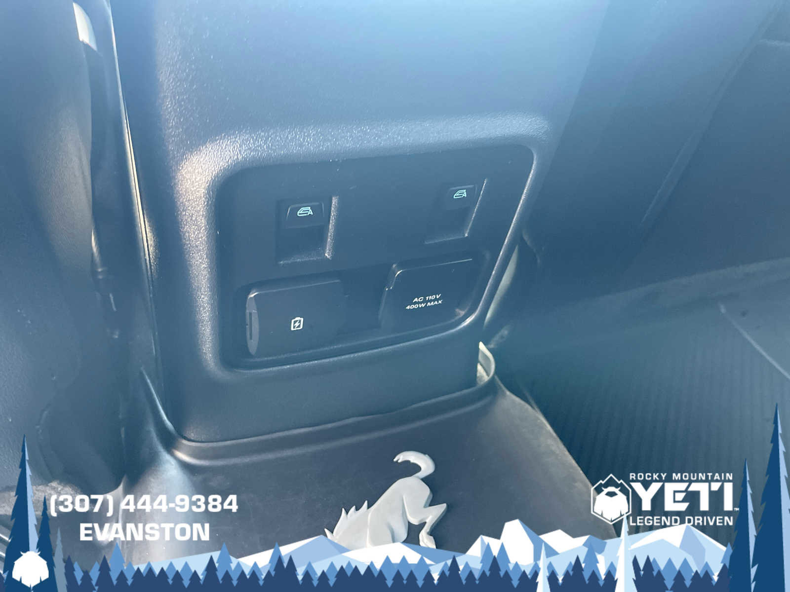 Used 2023 Ford Bronco Wildtrak image 25