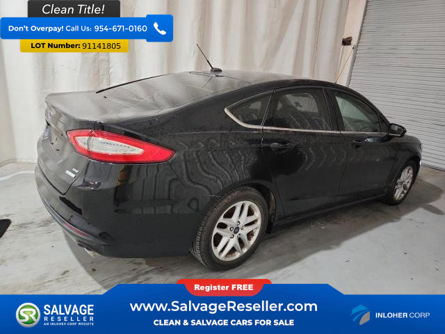 Used 2016 Ford Fusion SE image 4