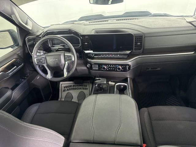 Used 2024 Chevrolet Silverado 1500 LT Trail Boss w/ Convenience Package II AWD/4WD image 19