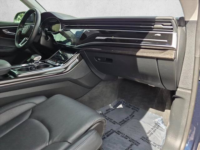 Used 2023 Audi Q8 Prestige AWD/4WD image 21