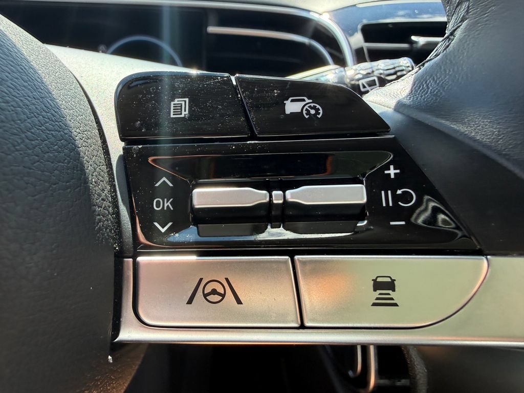 Used 2023 Hyundai Tucson XRT FWD image 16