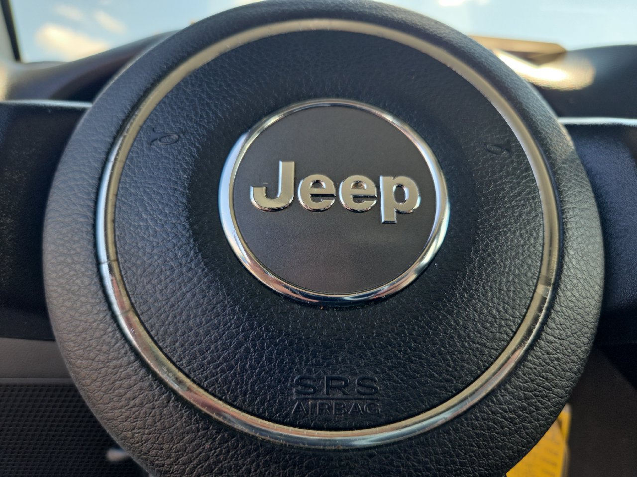 Used 2016 Jeep Wrangler Unlimited Sport w/ Connectivity Group AWD/4WD image 20