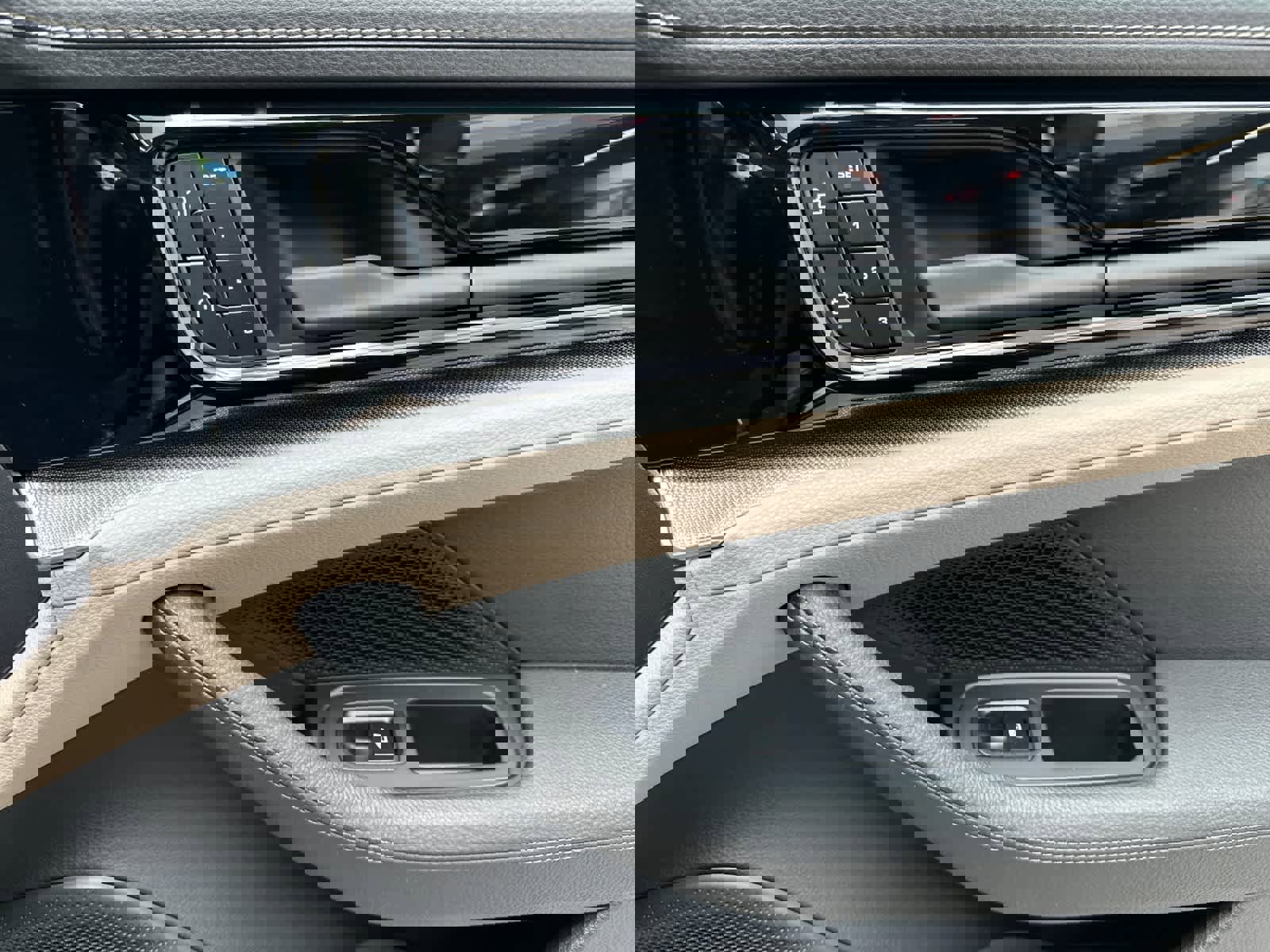 New 2026 Porsche Panamera 4 image 18