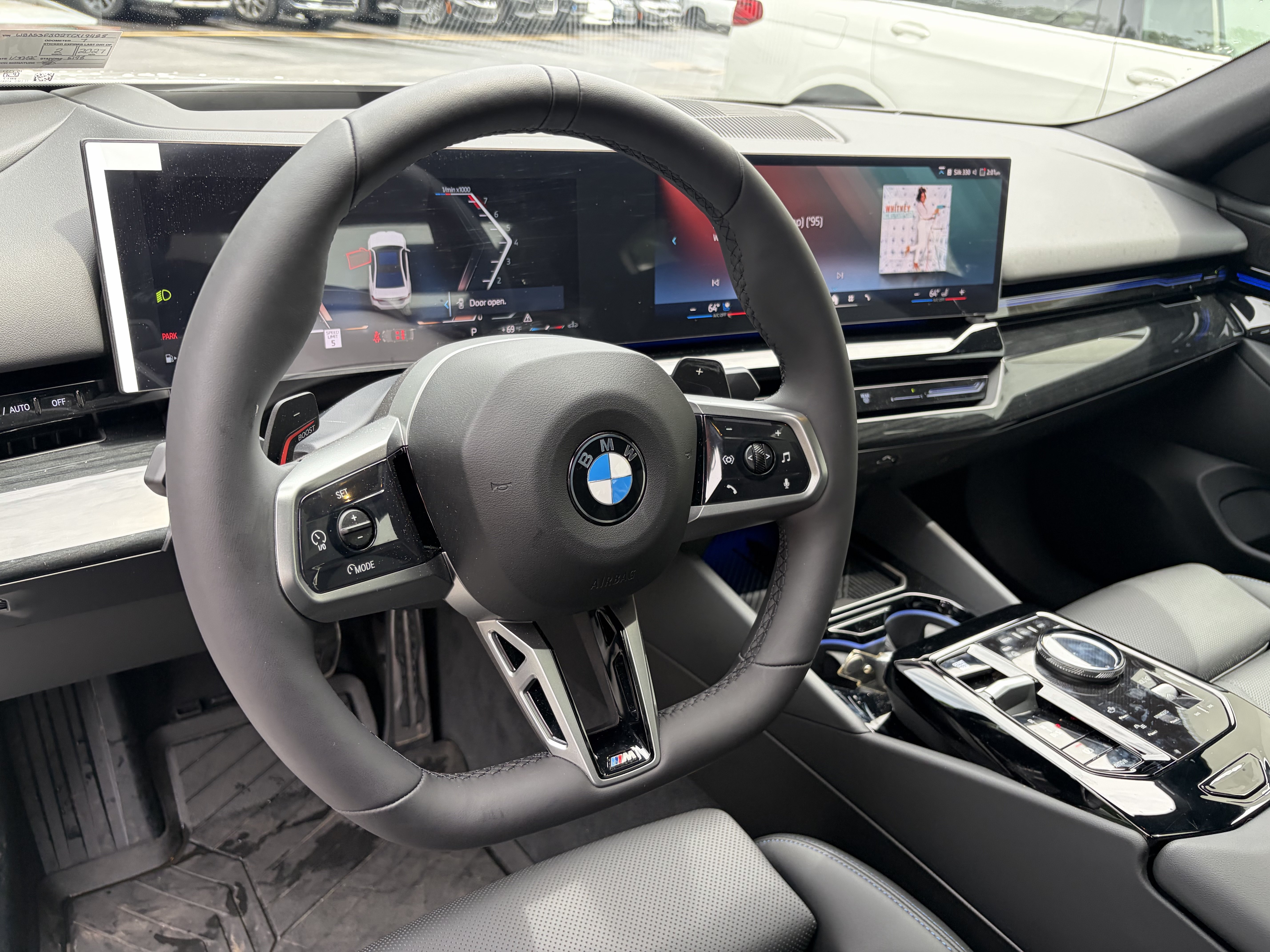 Used 2026 BMW 530i xDrive w/ M Sport Package AWD/4WD image 12