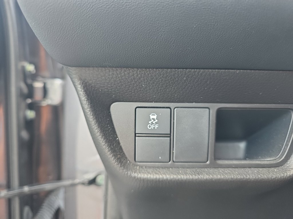 Used 2024 Honda HR-V LX image 14