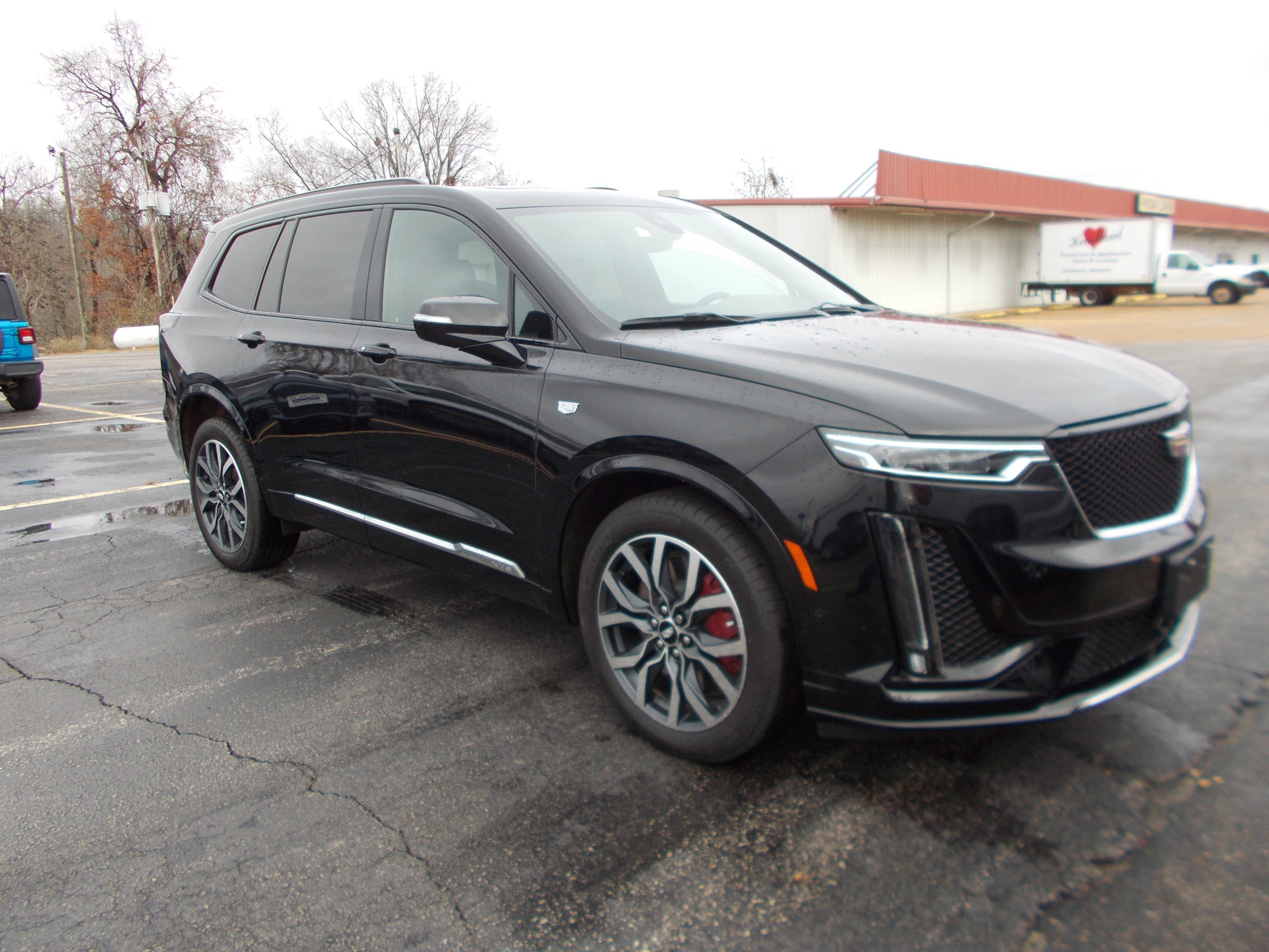 Used 2023 Cadillac XT6 Sport w/ Platinum Package