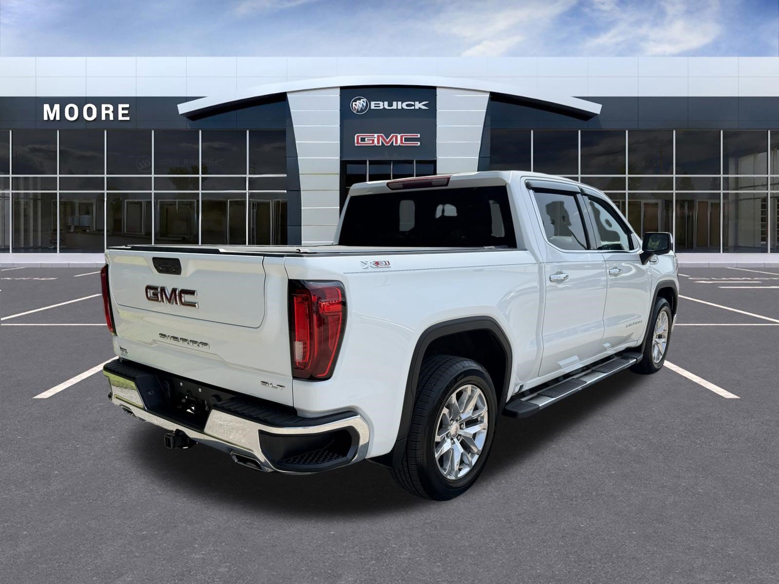 Used 2021 GMC Sierra 1500 SLT w/ X31 Off-Road Package AWD/4WD image 3