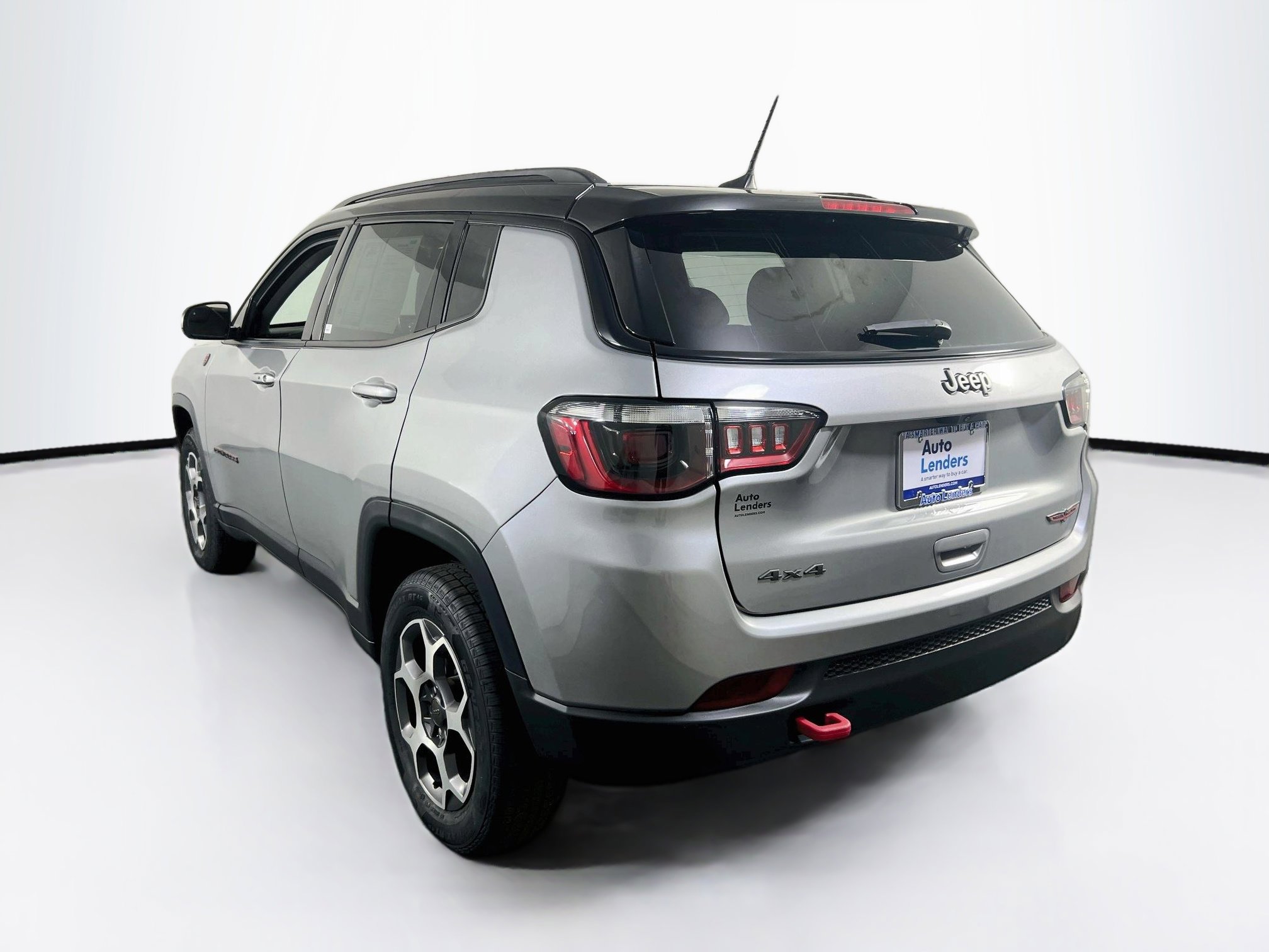 Used 2022 Jeep Compass Trailhawk image 7