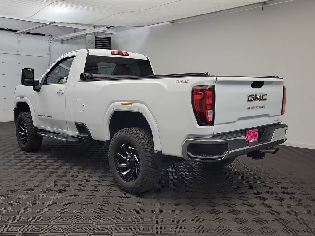 Used 2025 GMC Sierra 3500 SLE w/ SLE Convenience Package image 3