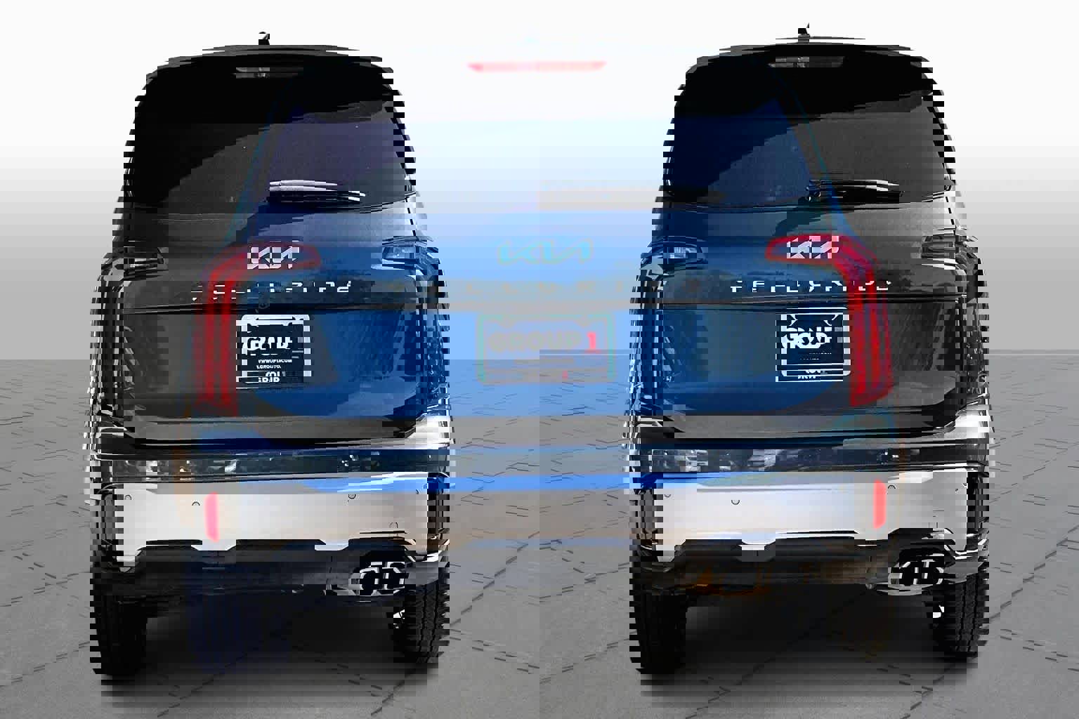 Used 2024 Kia Telluride S image 5