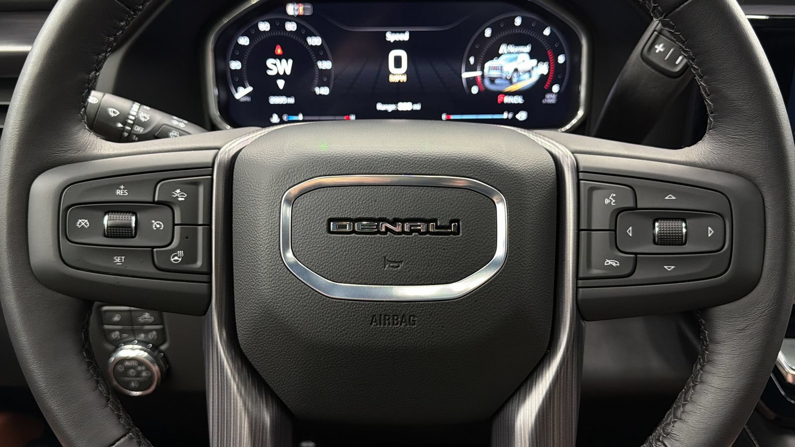 Used 2026 GMC Sierra 3500 Denali Ultimate AWD/4WD image 29