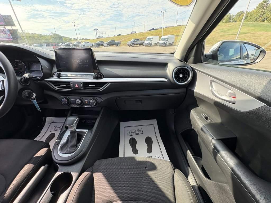 Used 2023 Kia Forte LXS FWD image 24