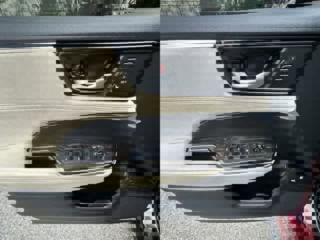 Used 2020 Honda Clarity Touring image 18