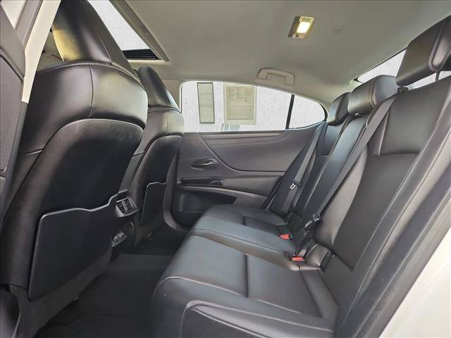 Used 2023 Lexus ES 250 w/ Premium Package AWD/4WD image 20