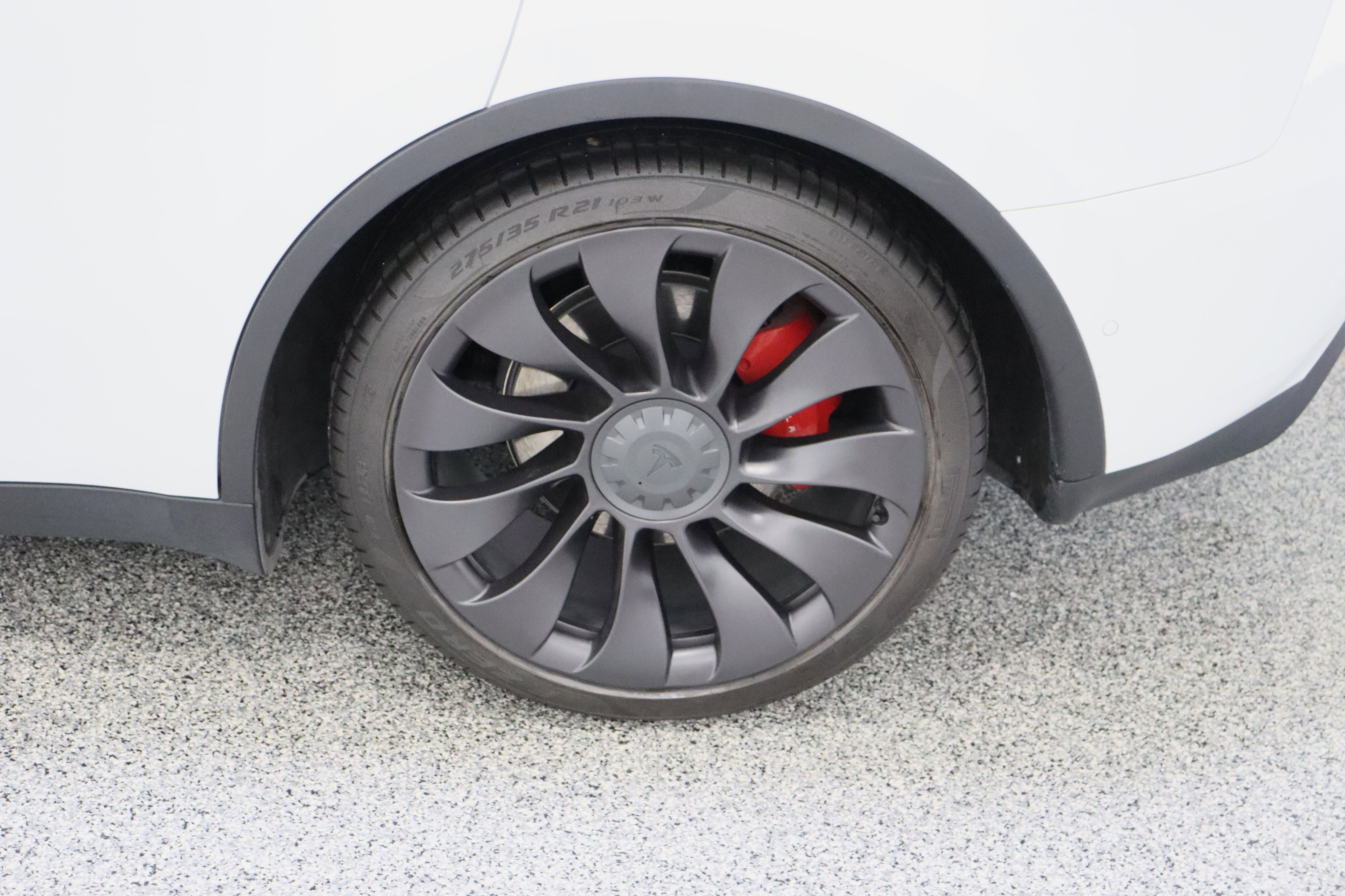 Used 2021 Tesla Model Y Performance image 10