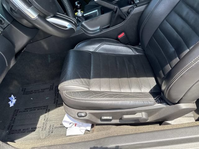 Used 2014 Ford Mustang GT Premium w/ Comfort Package RWD image 15