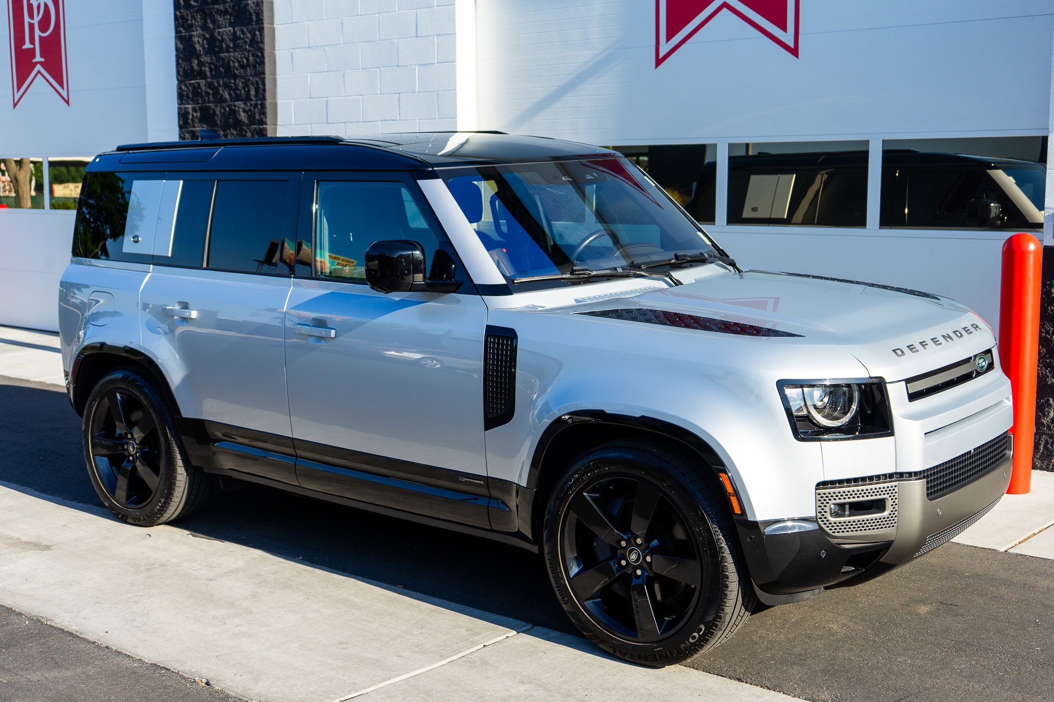 Used 2021 Land Rover Defender 110 X-Dynamic HSE image 69