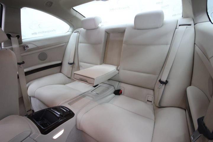 Used 2010 BMW 328i xDrive Coupe AWD/4WD image 23