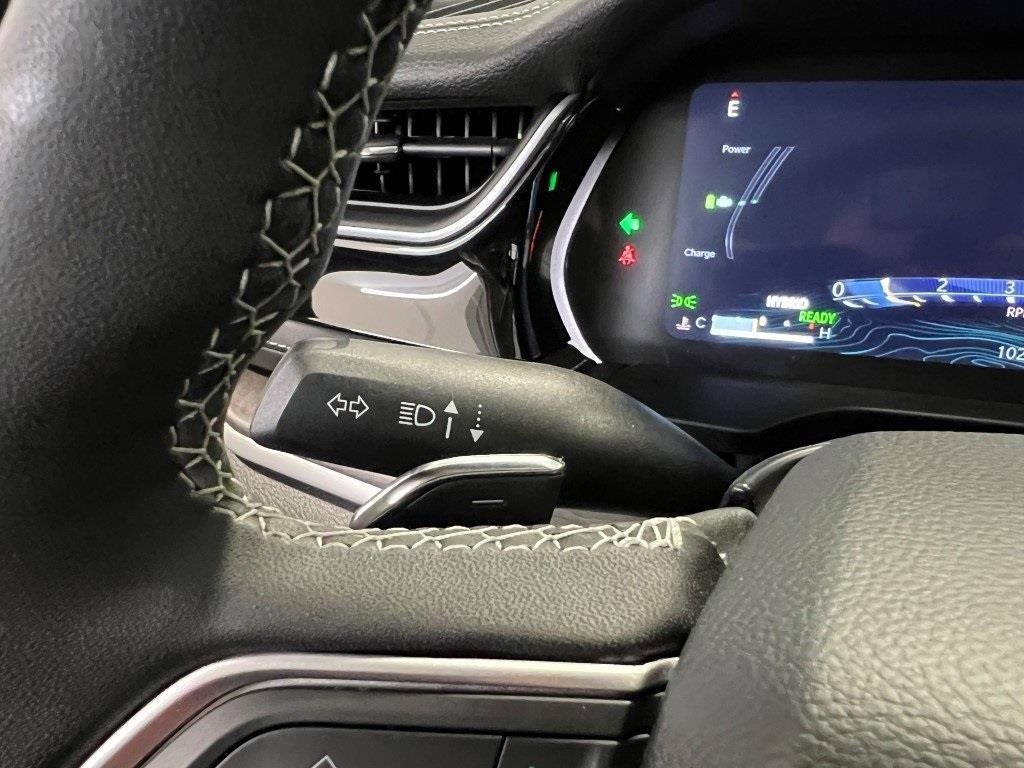 Used 2024 Jeep Grand Cherokee Limited 4xe image 39