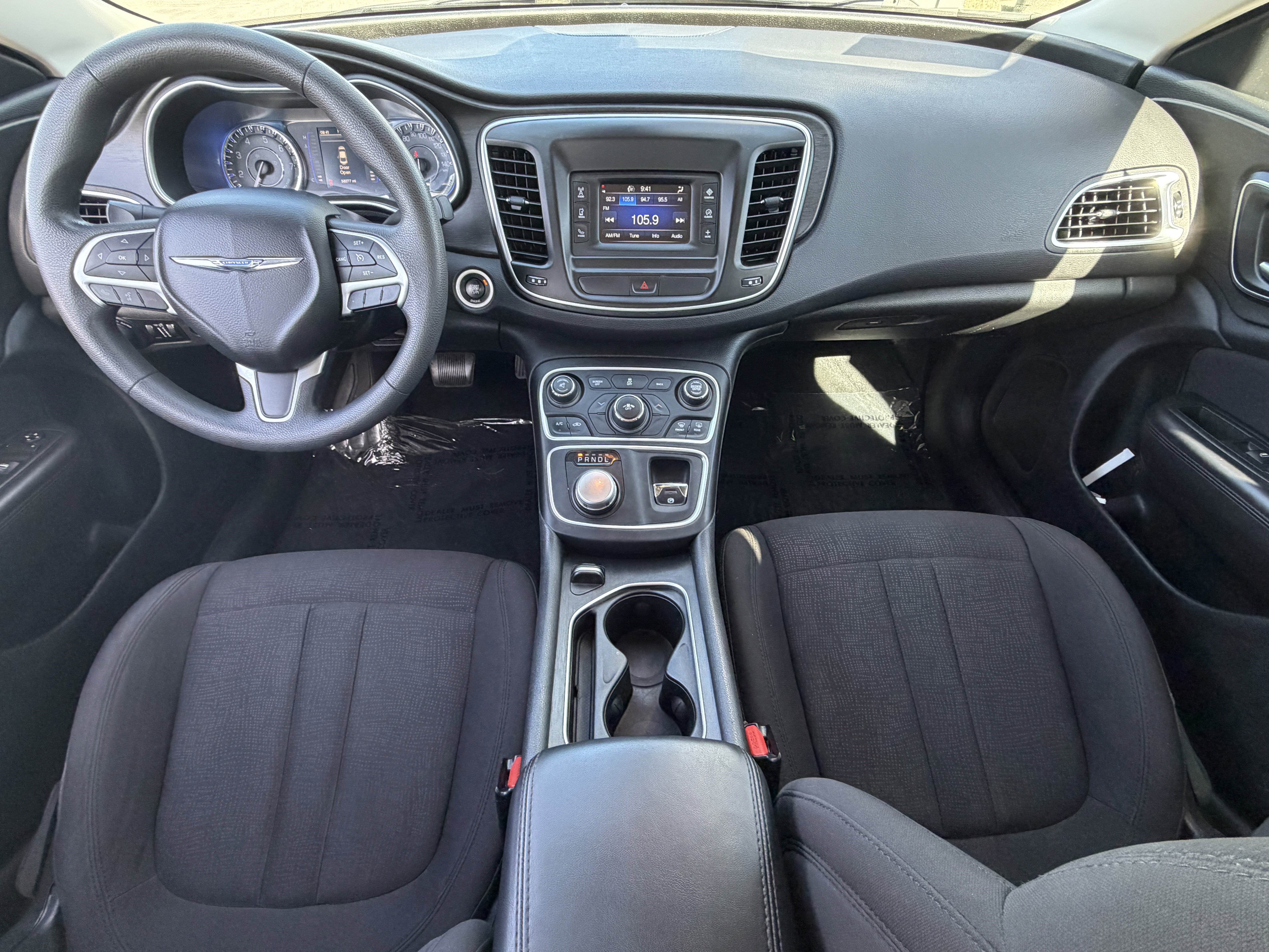 Used 2015 Chrysler 200 Limited FWD image 25