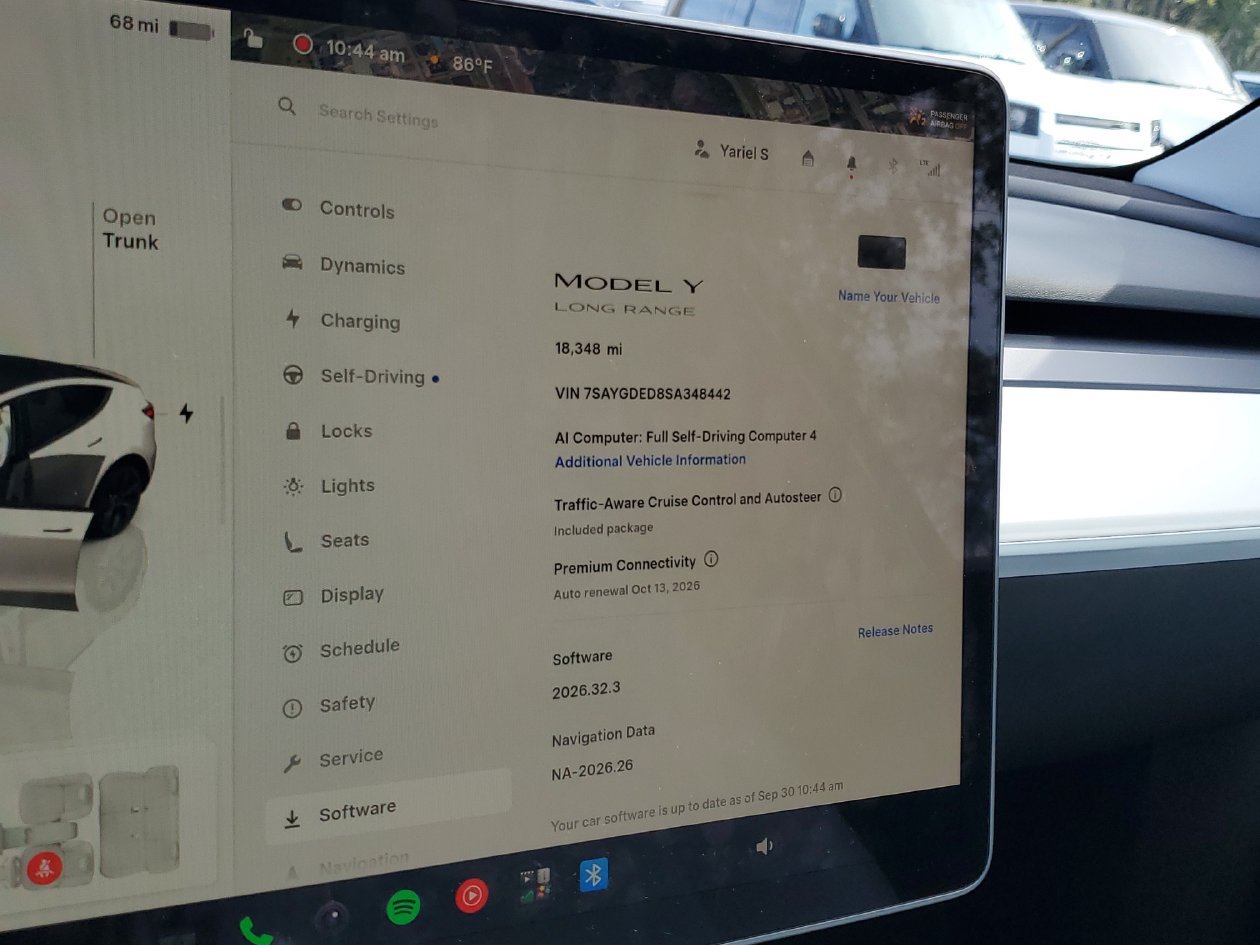 Used 2025 Tesla Model Y Long Range RWD image 28