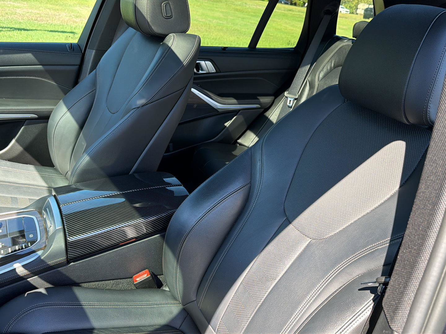 Used 2022 BMW X5 sDrive40i w/ M Sport Package RWD image 31