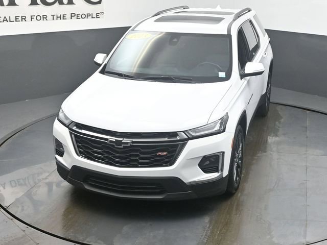Used 2023 Chevrolet Traverse RS w/ LPO, Floor Liner Package image 48