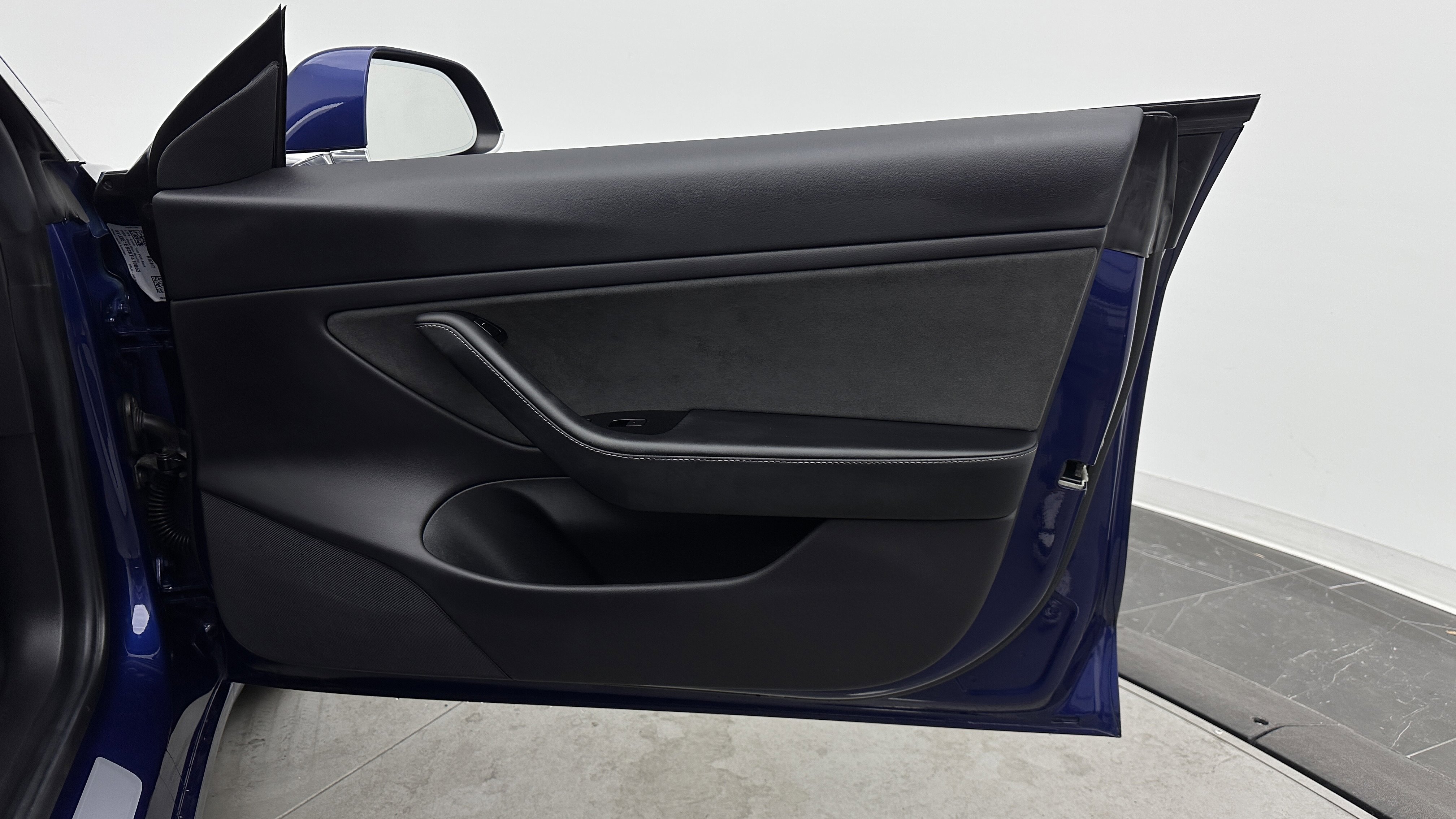 Used 2019 Tesla Model 3 Performance image 31