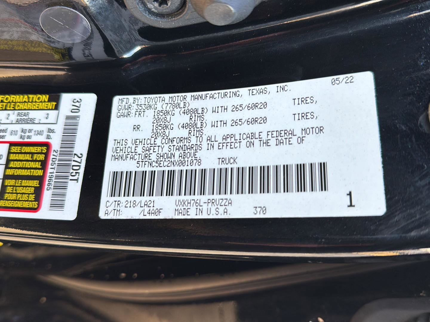 Used 2022 Toyota Tundra Platinum w/ Advanced Package image 37