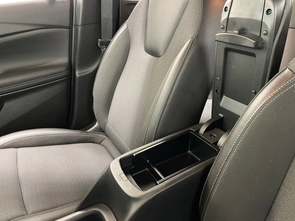 Certified 2023 Buick Encore GX Preferred w/ Cold Weather Comfort Package FWD image 31