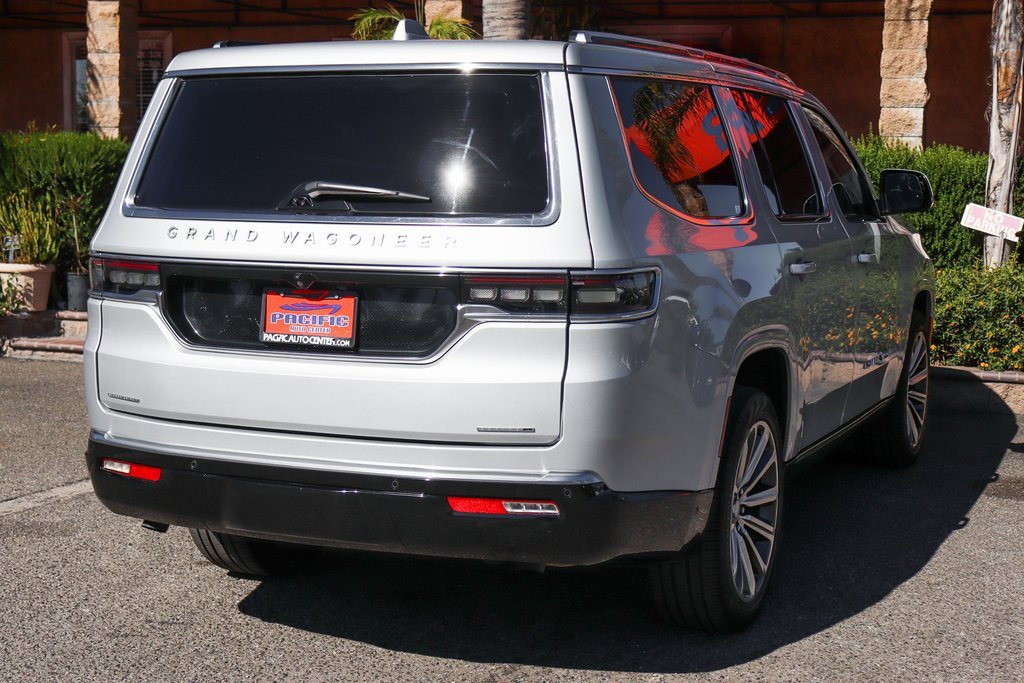 Used 2022 Jeep Grand Wagoneer Series II w/ Convenience Group III image 9