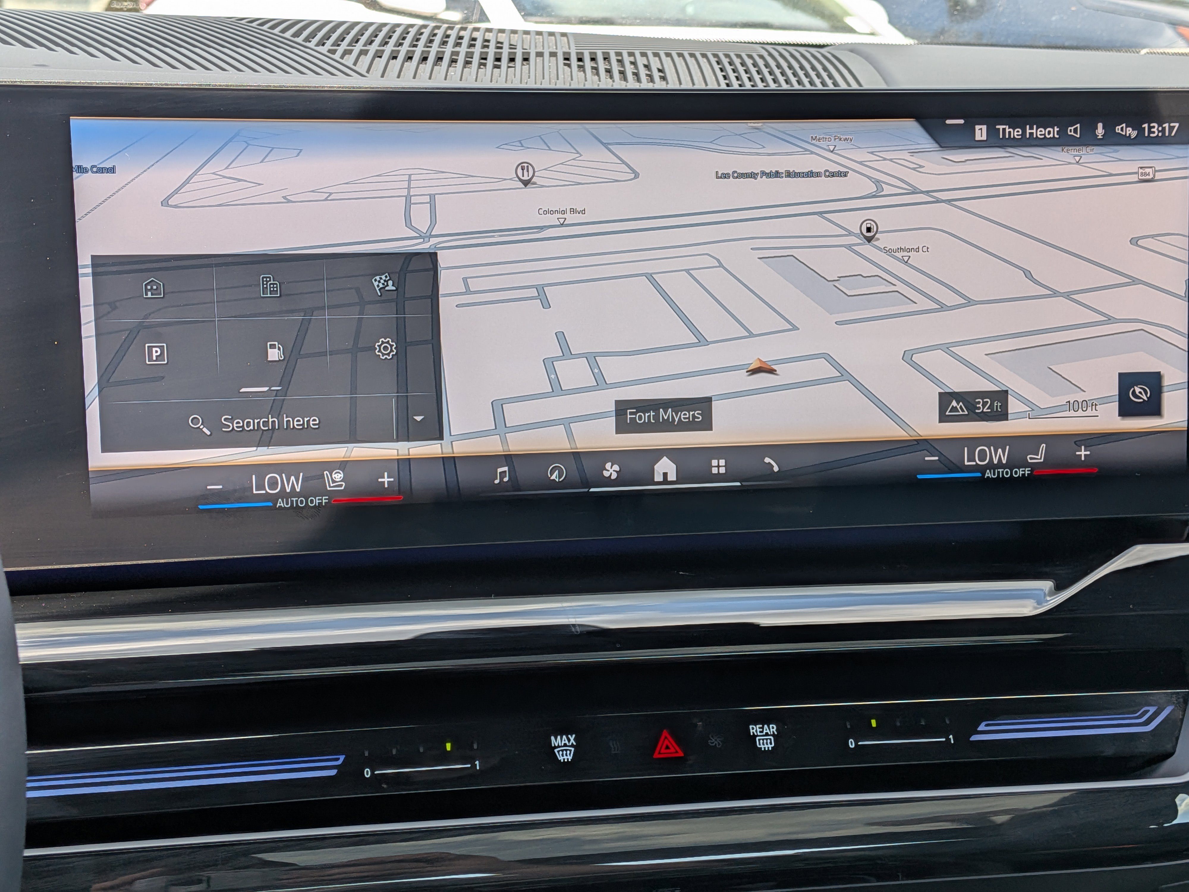 Used 2026 BMW 530i xDrive image 31