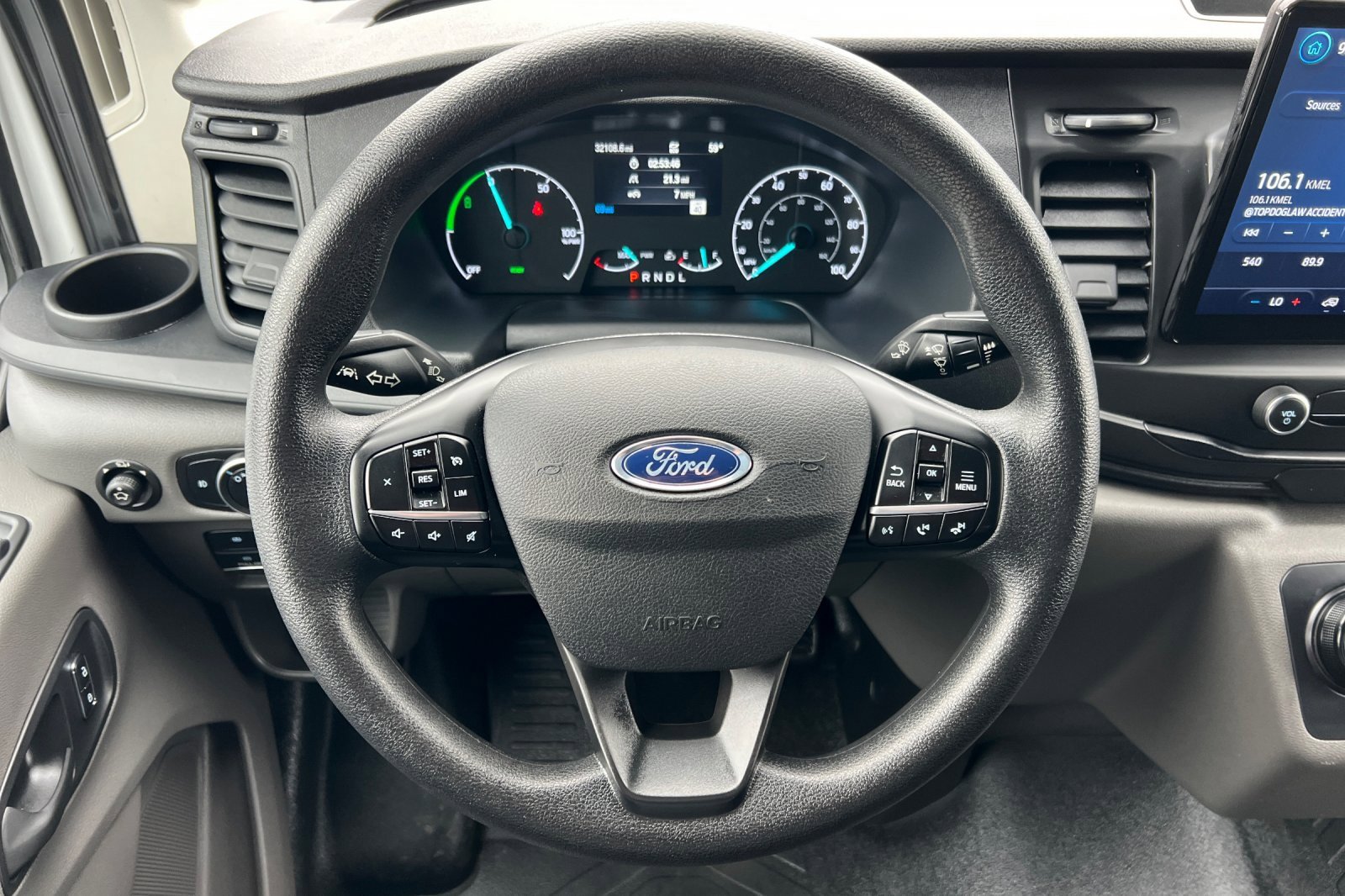 Used 2023 Ford E-Transit Medium Roof w/ Load Area Protection Package image 24