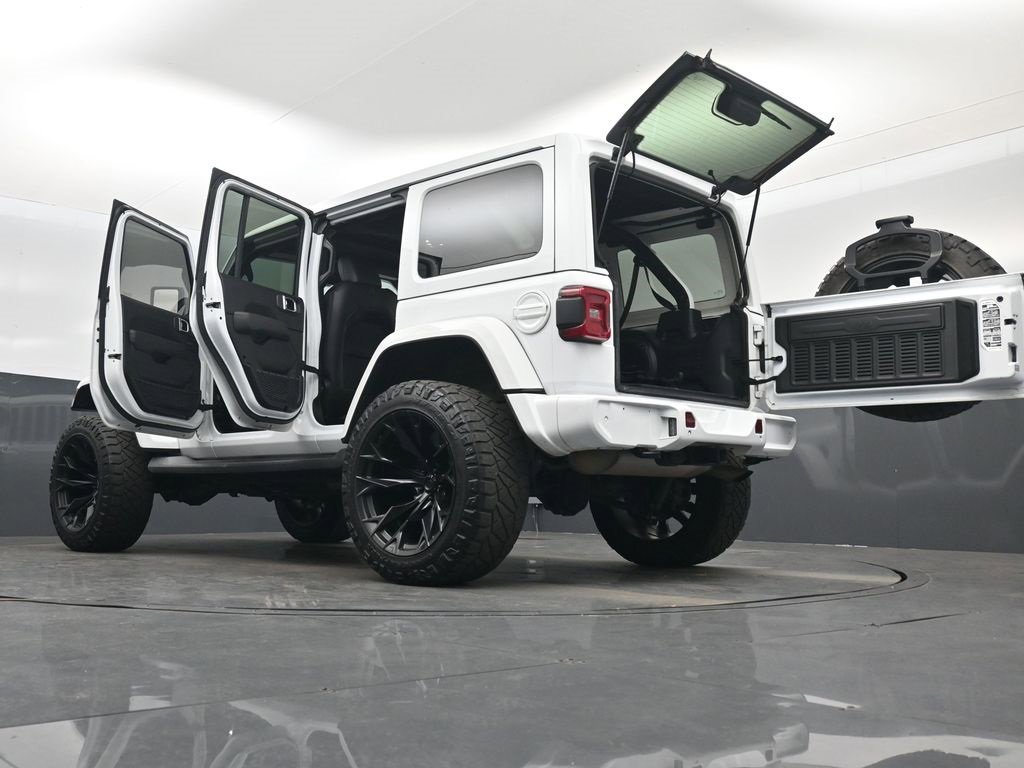 Used 2021 Jeep Wrangler Unlimited Sahara image 57
