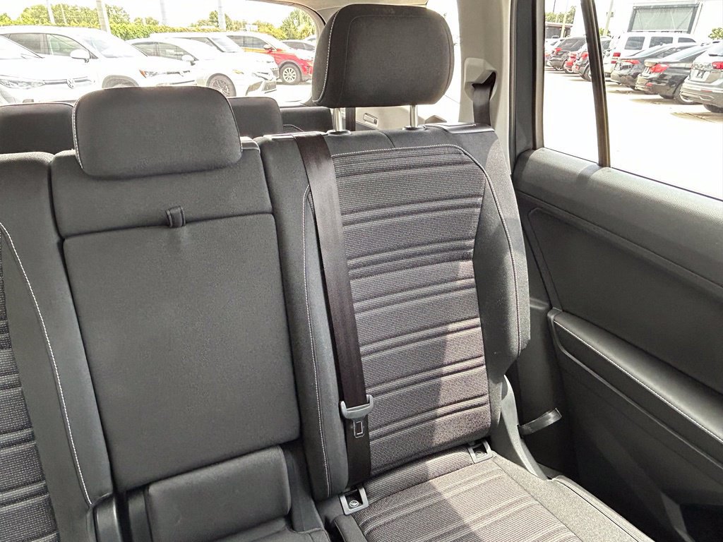 Certified 2024 Volkswagen Tiguan S FWD image 15