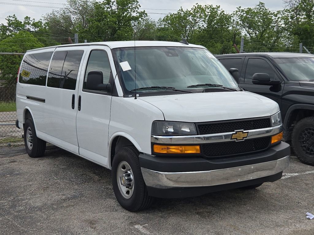 Used 2025 Chevrolet Express 3500 LT w/ LT Preferred Equipment Group