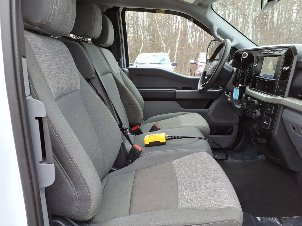 Used 2024 Ford F350 XLT w/ XLT Value Package image 15