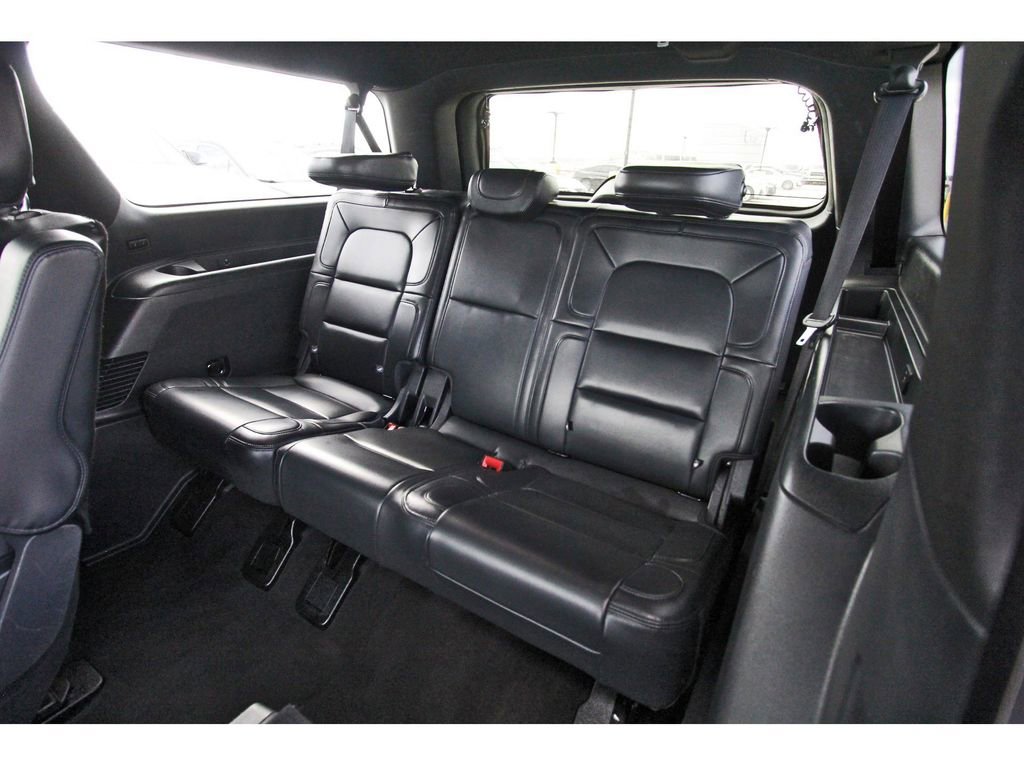 Used 2023 Lincoln Navigator L Reserve image 13