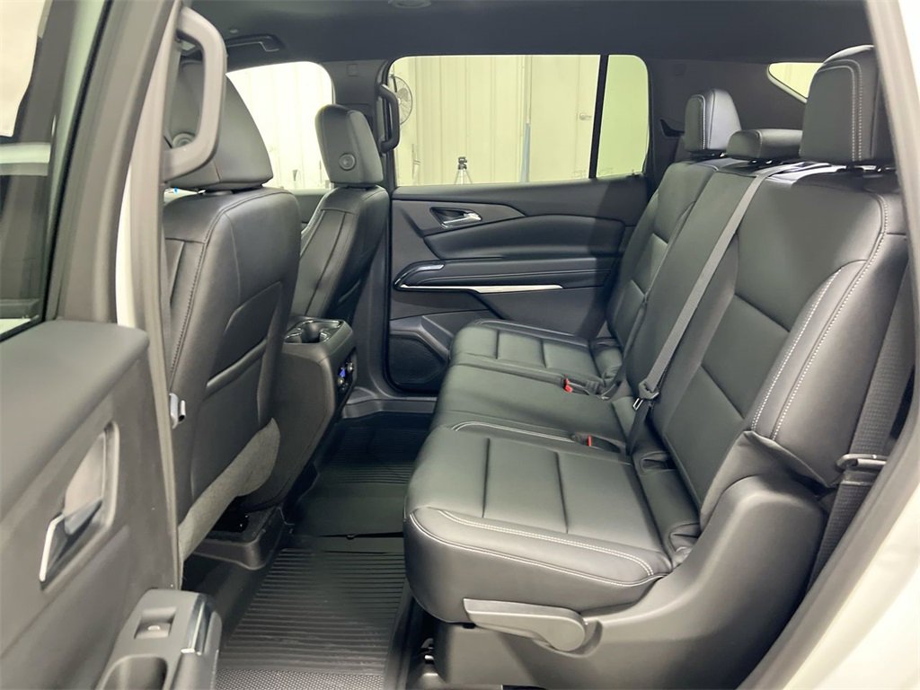 New 2026 Chevrolet Traverse LT w/ Driver Confidence Package image 23