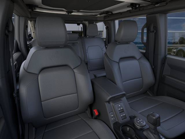 New 2026 Ford Bronco Outer Banks w/ Sasquatch Package AWD/4WD image 15