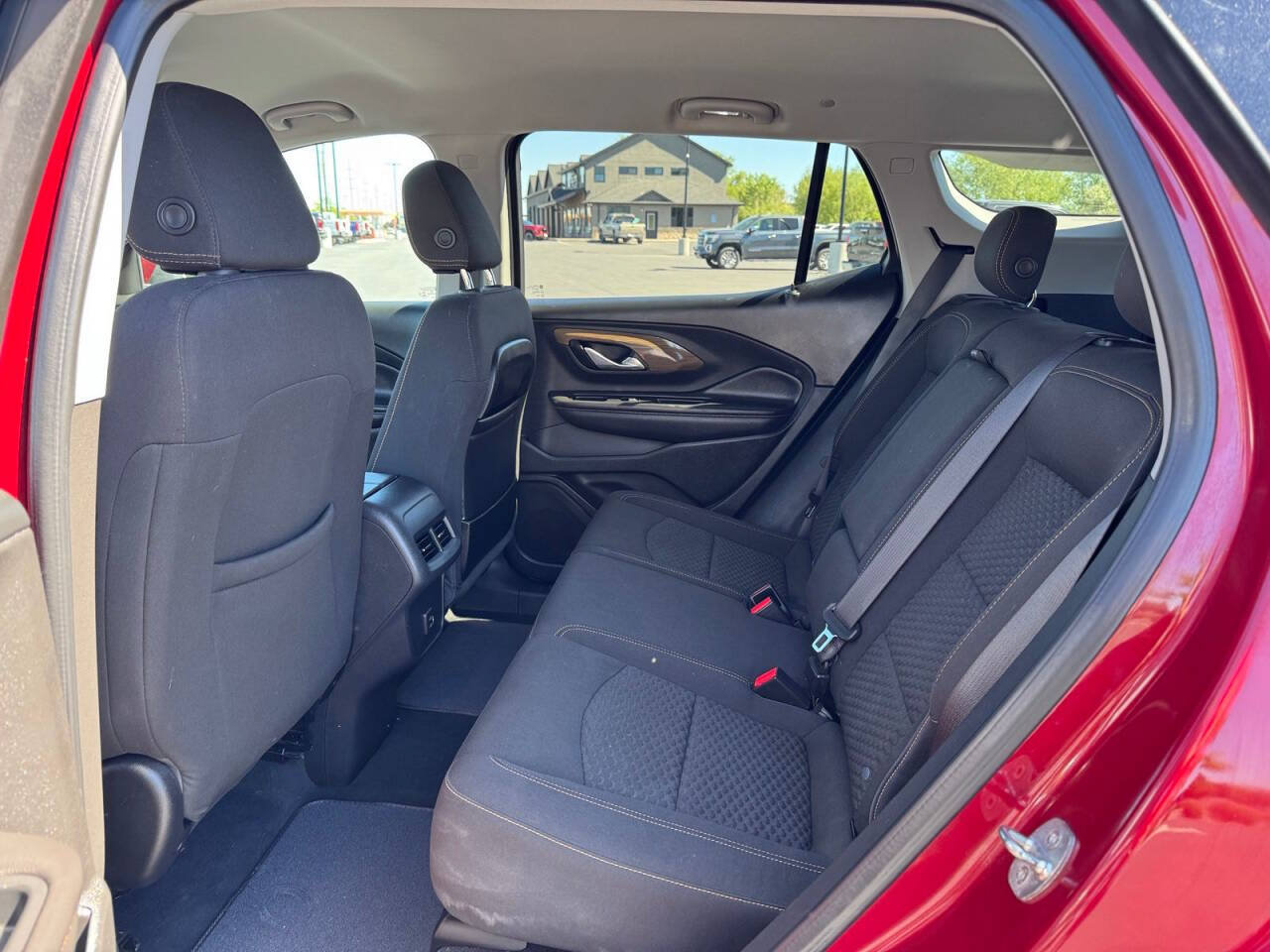 Used 2020 GMC Terrain SLE w/ Driver Convenience Package AWD/4WD image 30