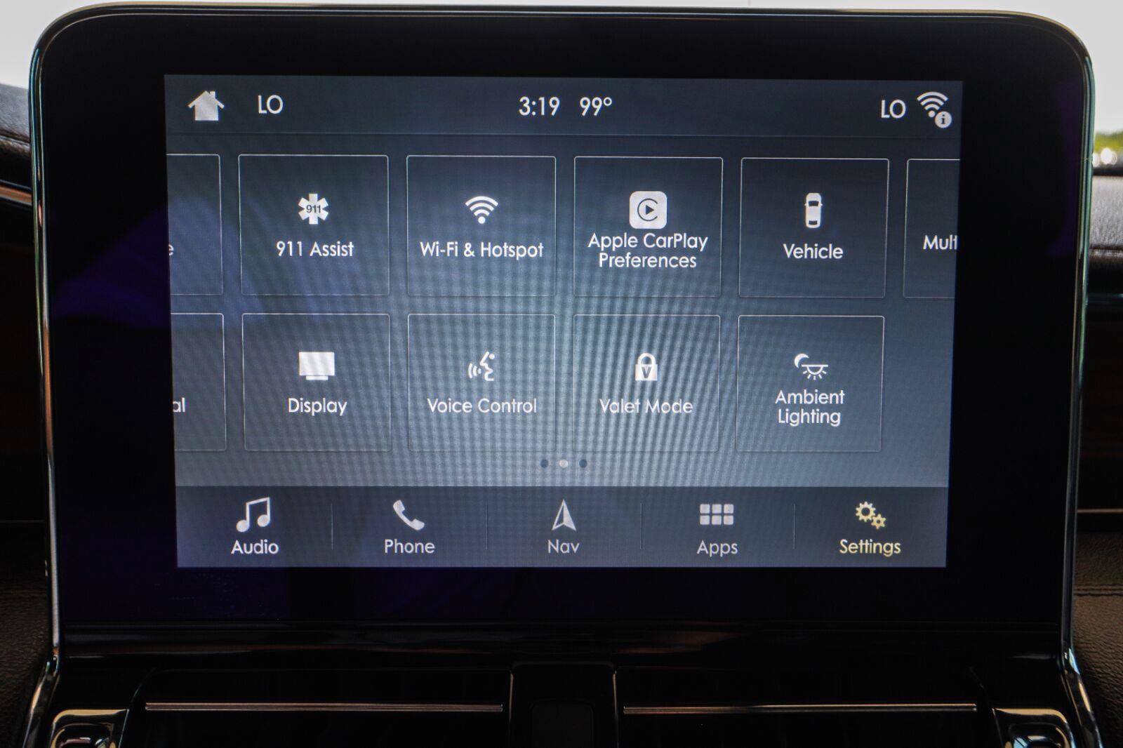 Used 2019 Lincoln Navigator Reserve w/ Cargo Package AWD/4WD image 12