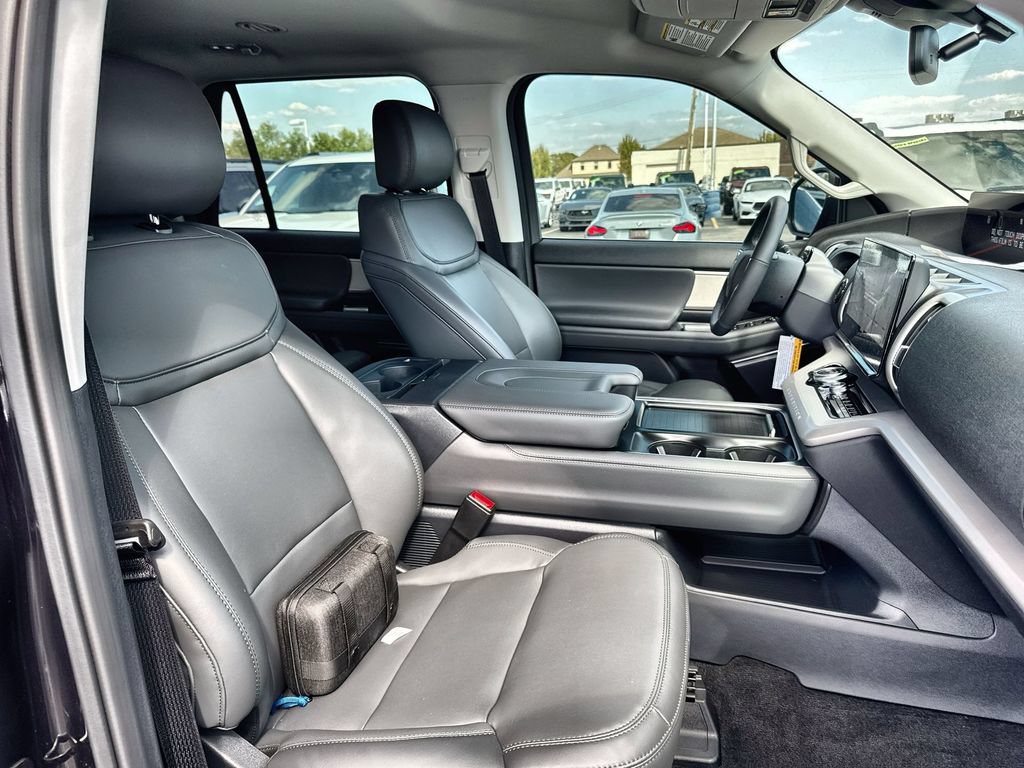 New 2027 Ford Expedition Active AWD/4WD image 32